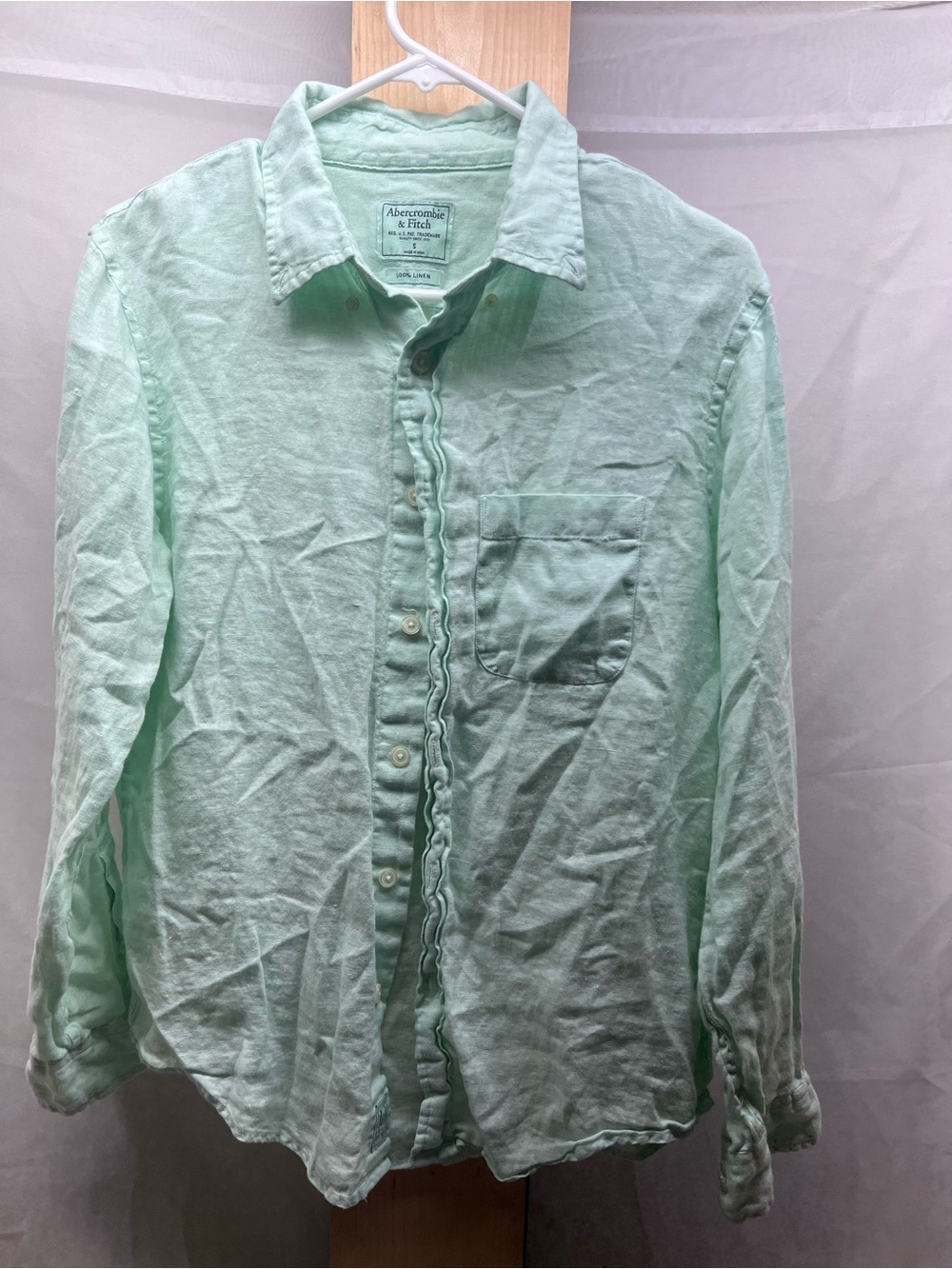 Abercrombie & Fitch Mint Green Long-Sleeve Button-Down Shirt